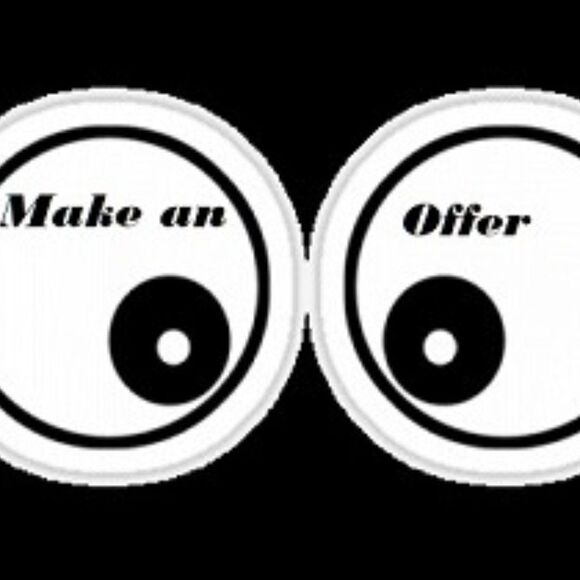 Mary Higgins Clark-Death Wears A Beauty Mask - 8 CD audio book set - Picture 6 of 6